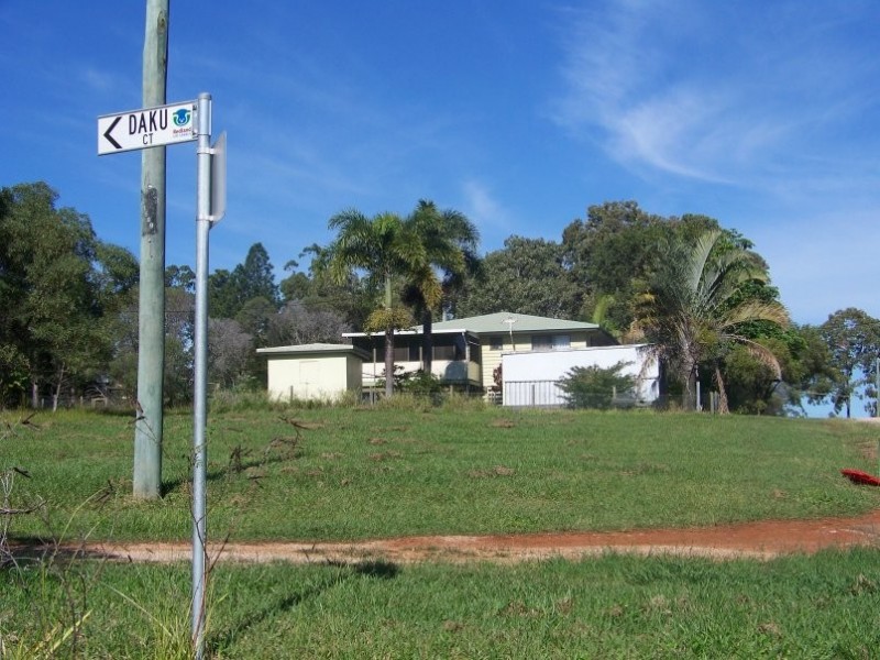 1 DAKU CT, Macleay Island QLD 4184