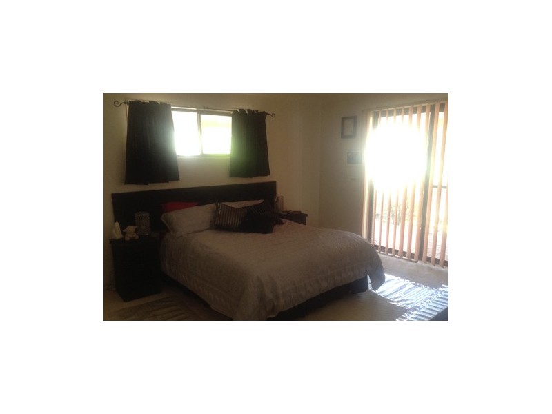 14 DALPURA, Macleay Island QLD 4184