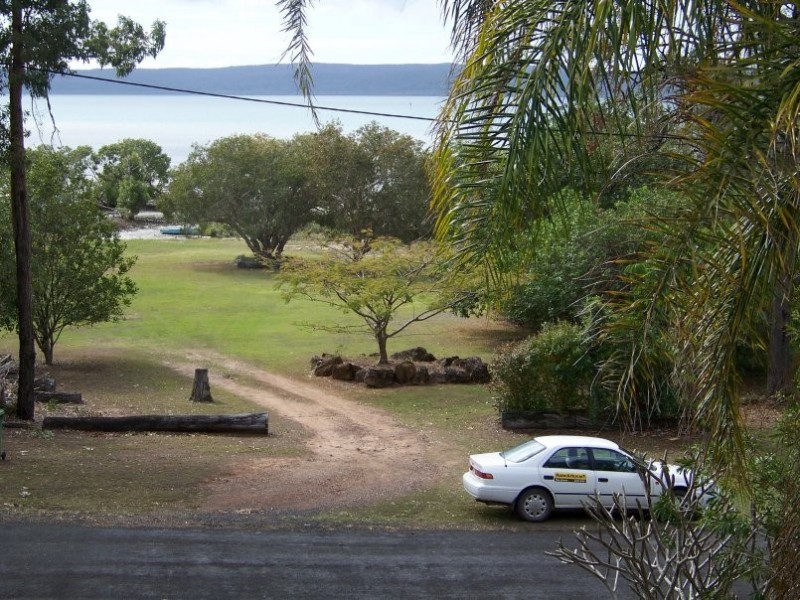 34 Beelong St, Macleay Island QLD 4184
