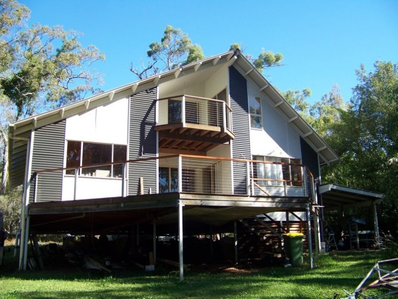 36 Blue Bay Cresc, Macleay Island QLD 4184