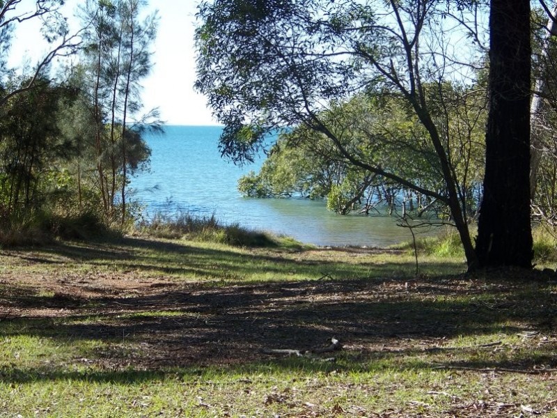 36 Blue Bay Cresc, Macleay Island QLD 4184