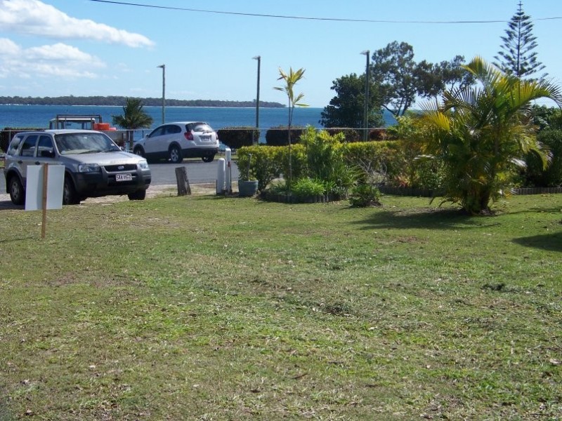 31 Benowa St, Macleay Island QLD 4184