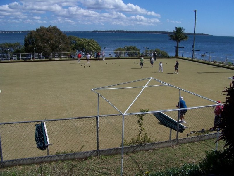 31 Benowa St, Macleay Island QLD 4184