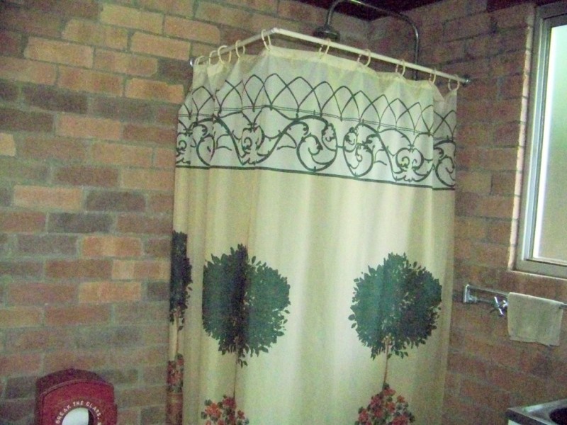 7-9 PINE AV, Lamb Island QLD 4184