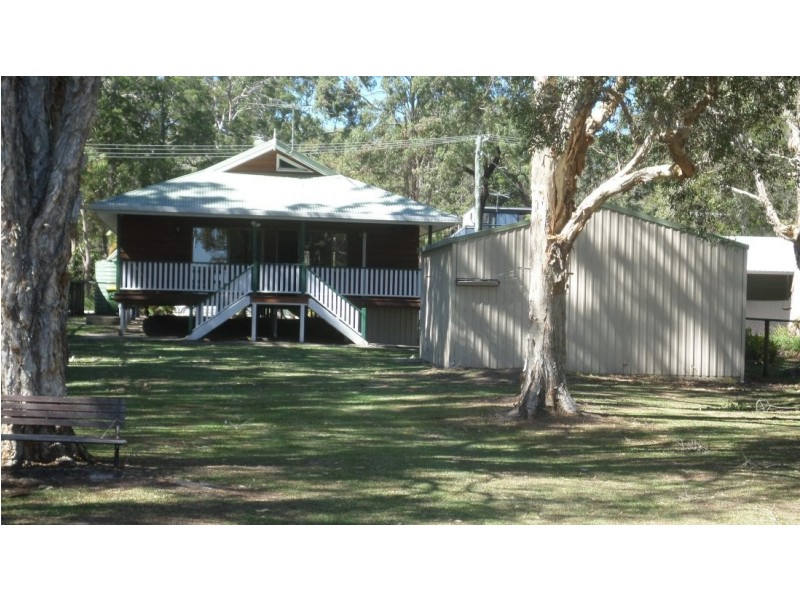 9 ATTUNGA ST, Macleay Island QLD 4184
