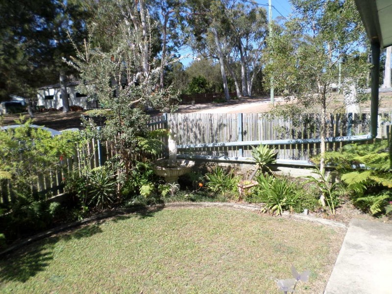 10 PANAROO STREET, Macleay Island QLD 4184