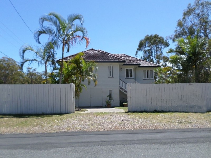 1 OOMOOL STREET, Macleay Island QLD 4184