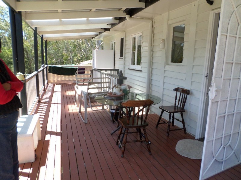 1 OOMOOL STREET, Macleay Island QLD 4184