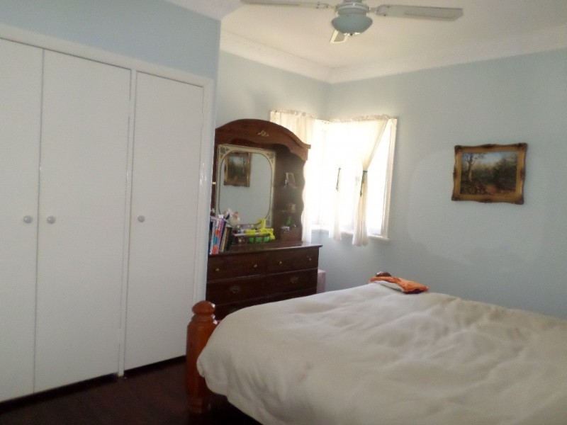 1 OOMOOL STREET, Macleay Island QLD 4184