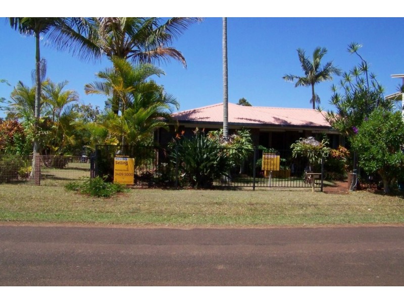 34-36 LEONIE CRES, Lamb Island QLD 4184