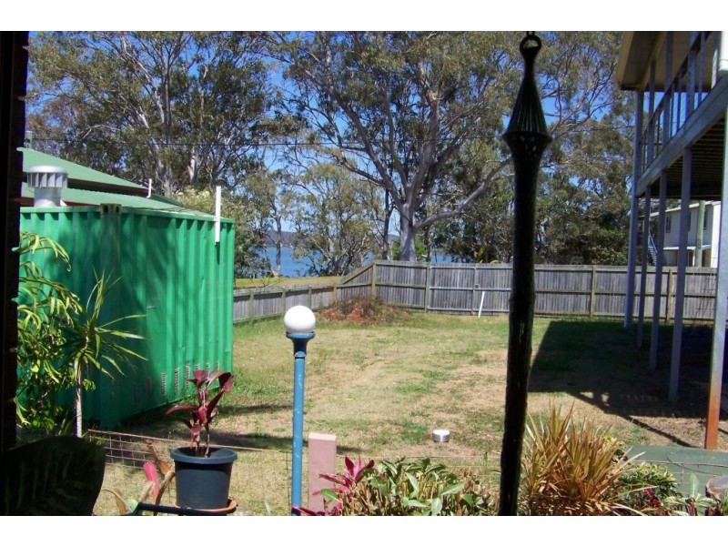 34-36 LEONIE CRES, Lamb Island QLD 4184