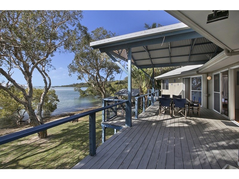 52 Attunga St, Macleay Island QLD 4184