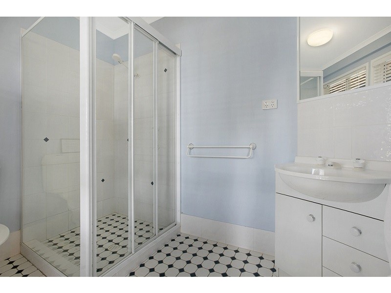 52 Attunga St, Macleay Island QLD 4184