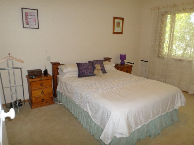 21 MAWARRA STREET, Macleay Island QLD 4184