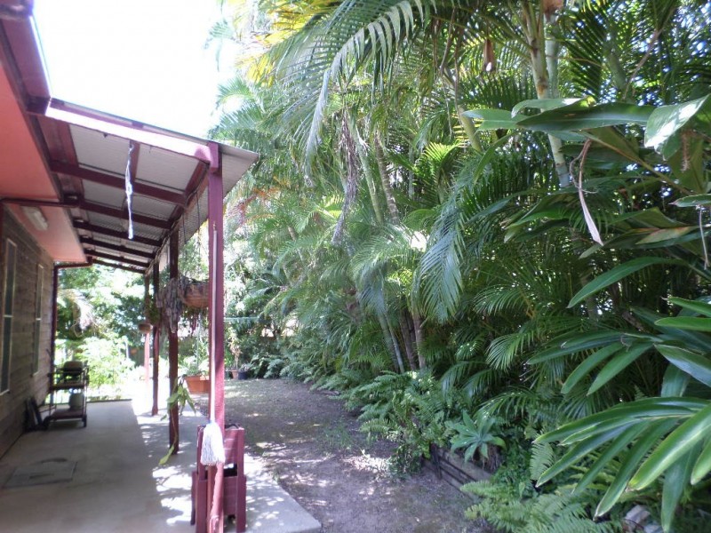 21 MAWARRA STREET, Macleay Island QLD 4184