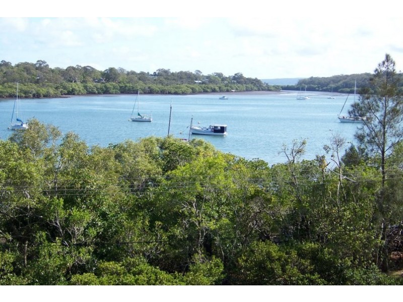 132 THE ESPLANADE, Karragarra Island QLD 4184