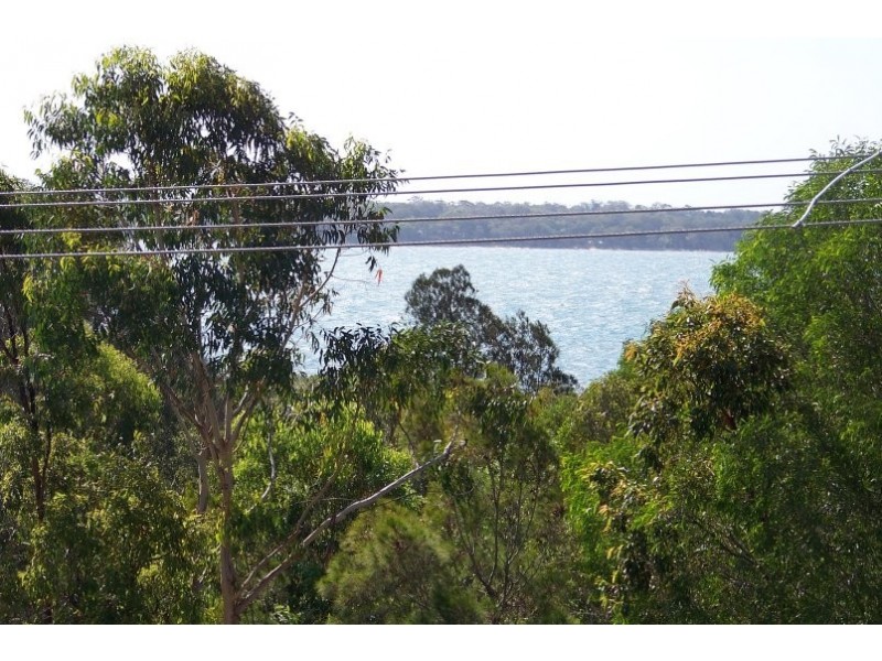 58 Coondooroopa Drive, Macleay Island QLD 4184