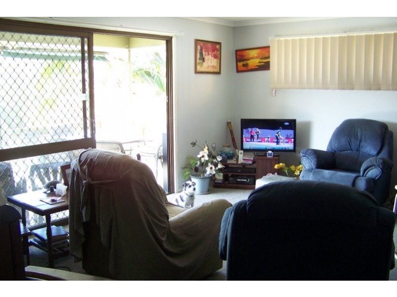 58 Coondooroopa Drive, Macleay Island QLD 4184