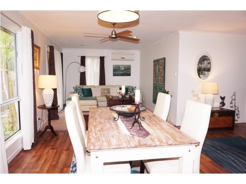 56 ALEXANDER STREET, Macleay Island QLD 4184