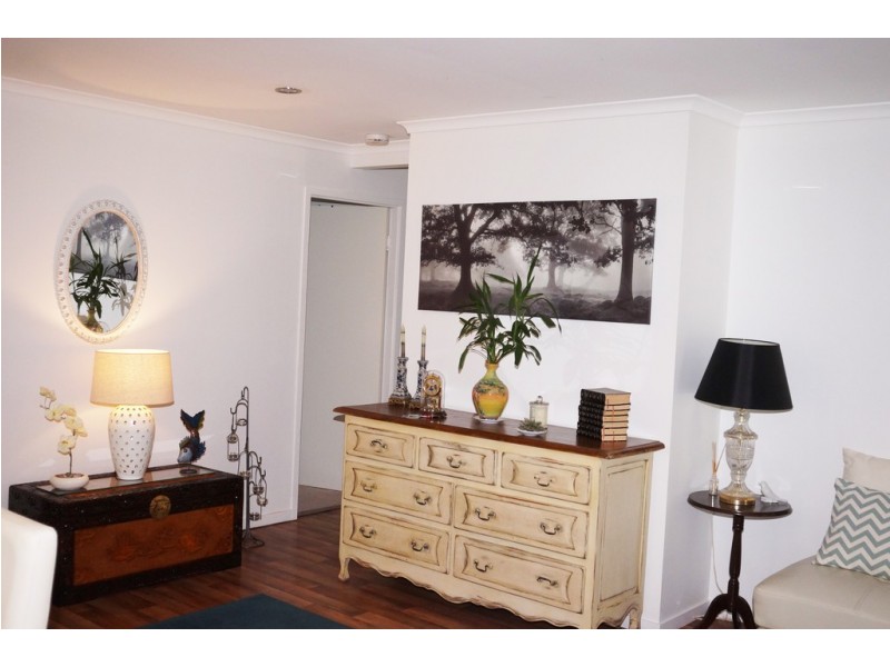 56 ALEXANDER STREET, Macleay Island QLD 4184