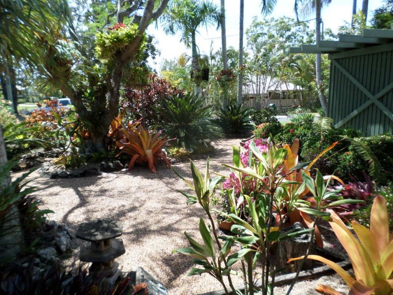 11 ALKIRA STREET, Macleay Island QLD 4184