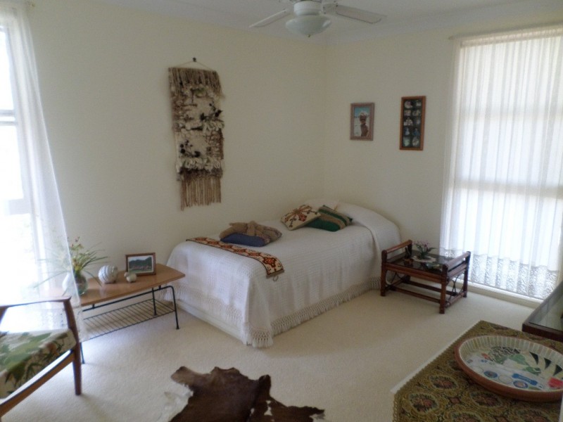 11 ALKIRA STREET, Macleay Island QLD 4184