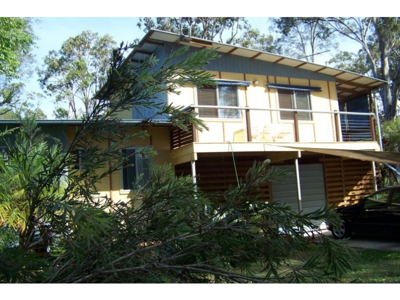 4 Thomas St, Macleay Island QLD 4184