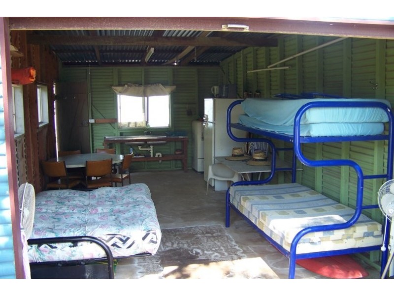 6 KEITH ST, Macleay Island QLD 4184