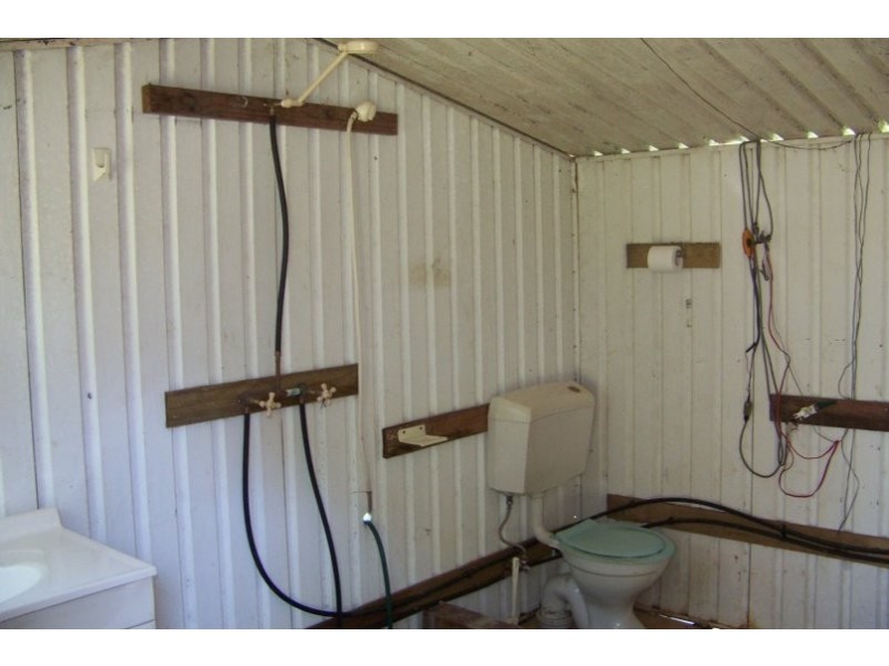 6 KEITH ST, Macleay Island QLD 4184