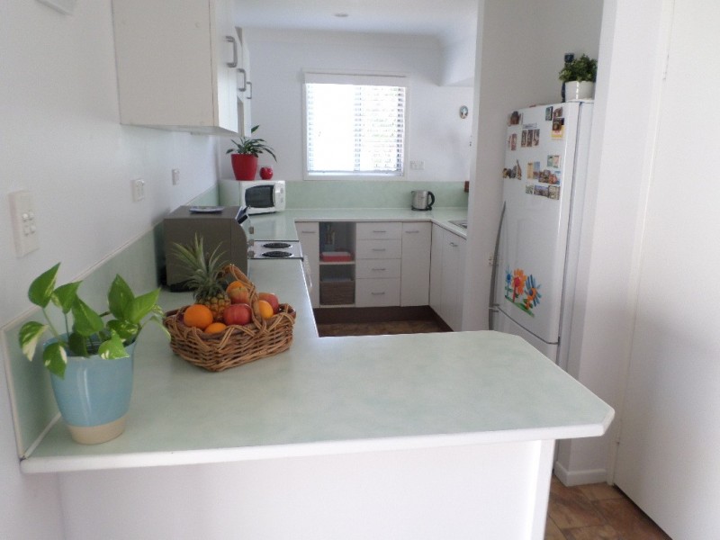 102 KATE STREET, Macleay Island QLD 4184