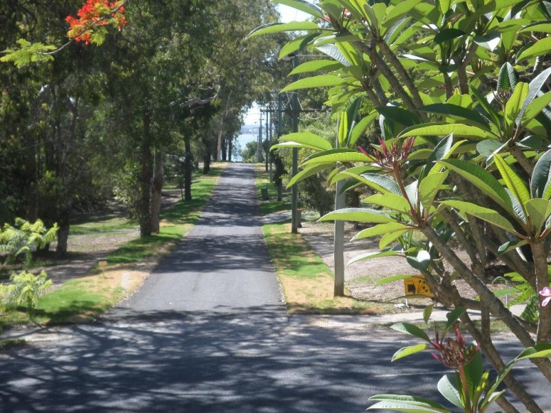 102 KATE STREET, Macleay Island QLD 4184