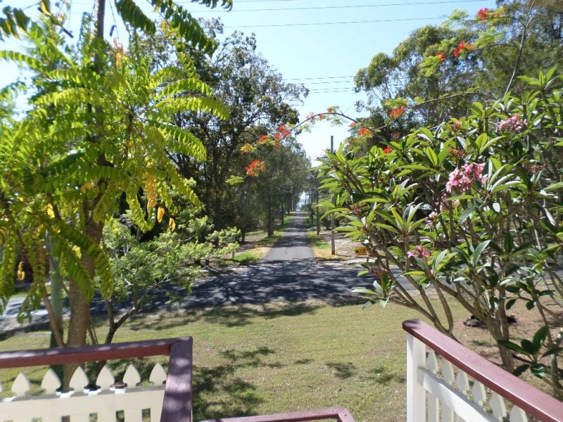 102 KATE STREET, Macleay Island QLD 4184