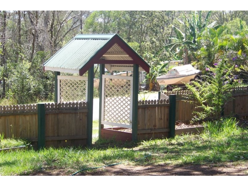 41 COOEE CRESC, Macleay Island QLD 4184