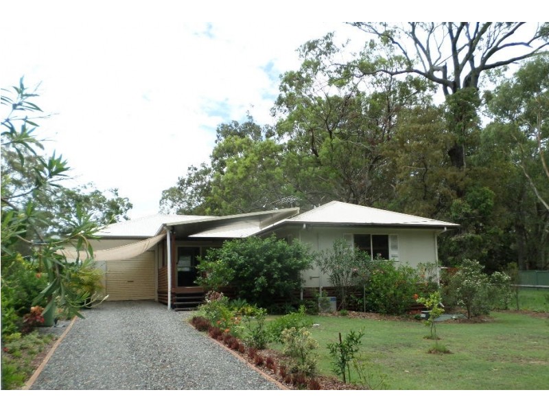 12 TUKKERI STREET, Macleay Island QLD 4184