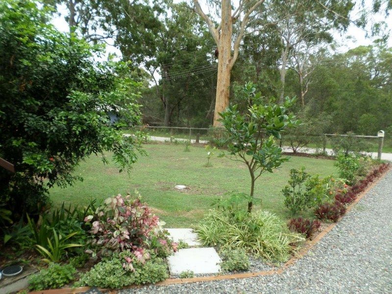 12 TUKKERI STREET, Macleay Island QLD 4184