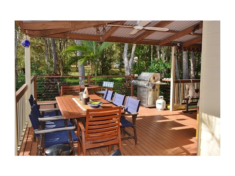 32 Attunga St, Macleay Island QLD 4184