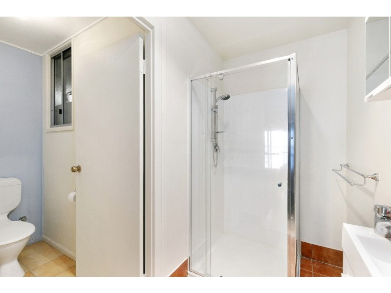 54 WESTERN ROAD, Macleay Island QLD 4184