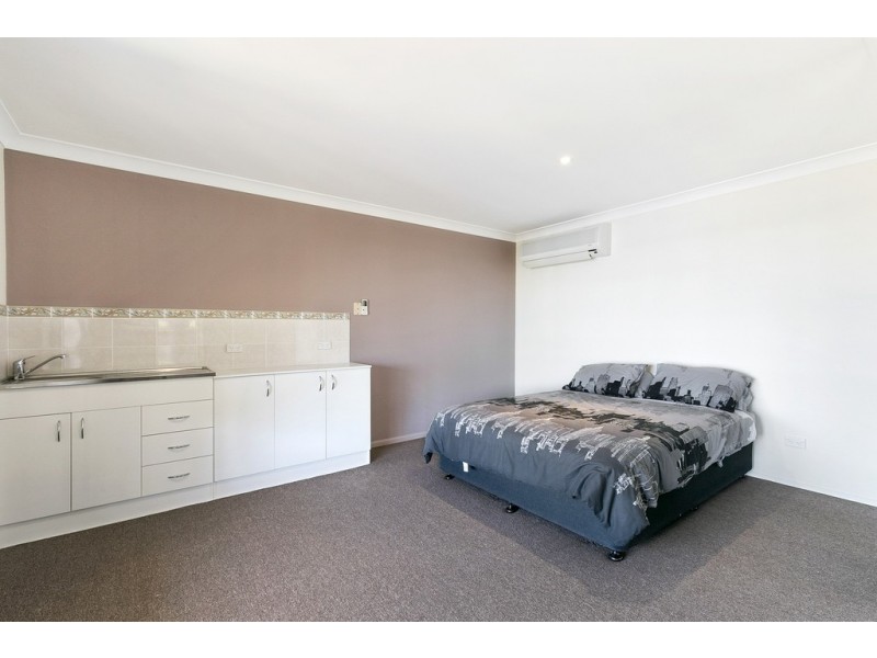 54 WESTERN ROAD, Macleay Island QLD 4184