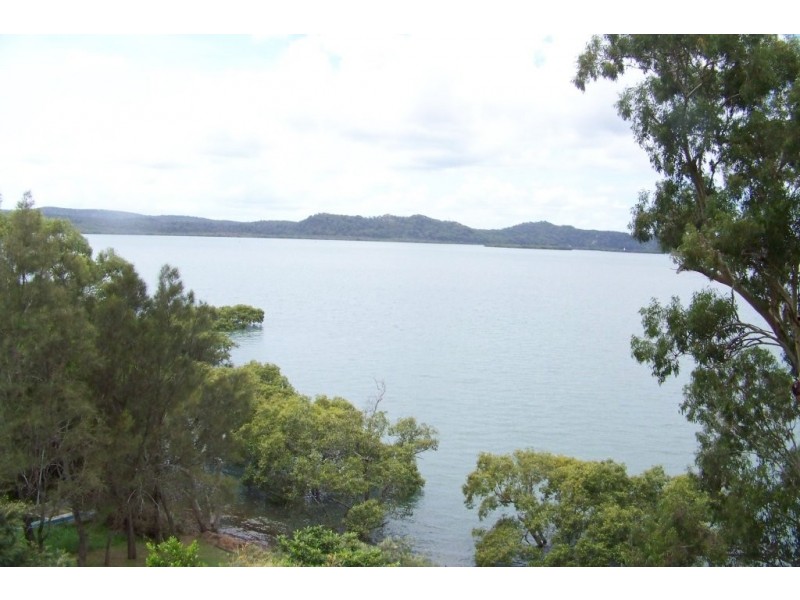 40 RESTHAVEN DR, Lamb Island QLD 4184