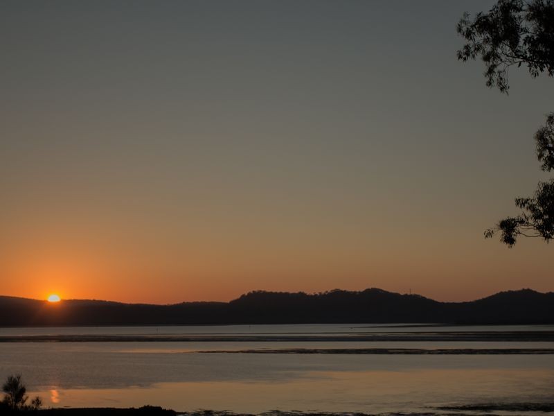 40 RESTHAVEN DR, Lamb Island QLD 4184