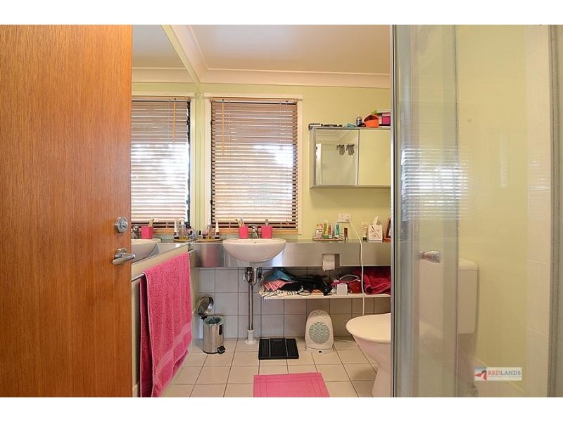 5 WAKE STREET, Macleay Island QLD 4184