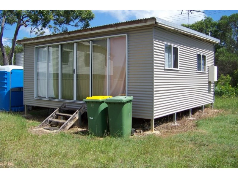 16 Wake St, Macleay Island QLD 4184