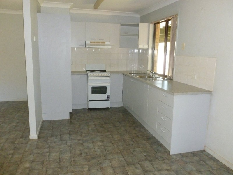 1 UNDINE STREET, Macleay Island QLD 4184