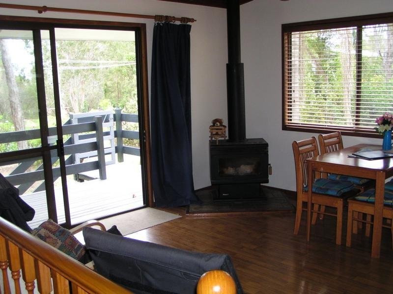 48 COONDOOROOPA DRIVE, Macleay Island QLD 4184