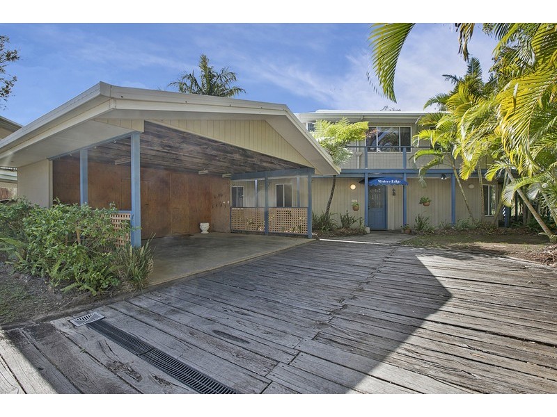 52 ATTUNGA ST – HOLIDAY LET, Macleay Island QLD 4184