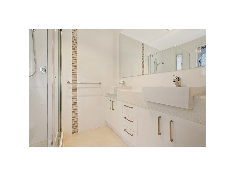 23 CLIFF TCE, Macleay Island QLD 4184