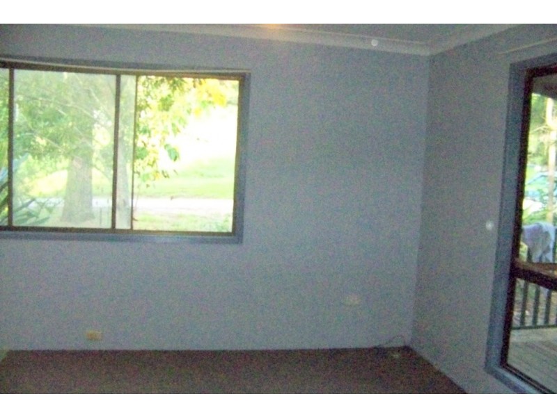 11 Wyena St, Lamb Island QLD 4184