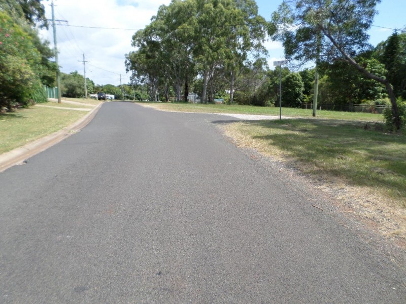 51-53 WESTERN RD, Macleay Island QLD 4184