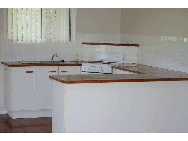 15 LONICERA STREET, Macleay Island QLD 4184