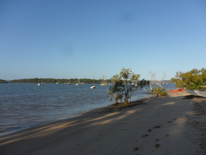 23 Noyes Parade, Karragarra Island QLD 4184